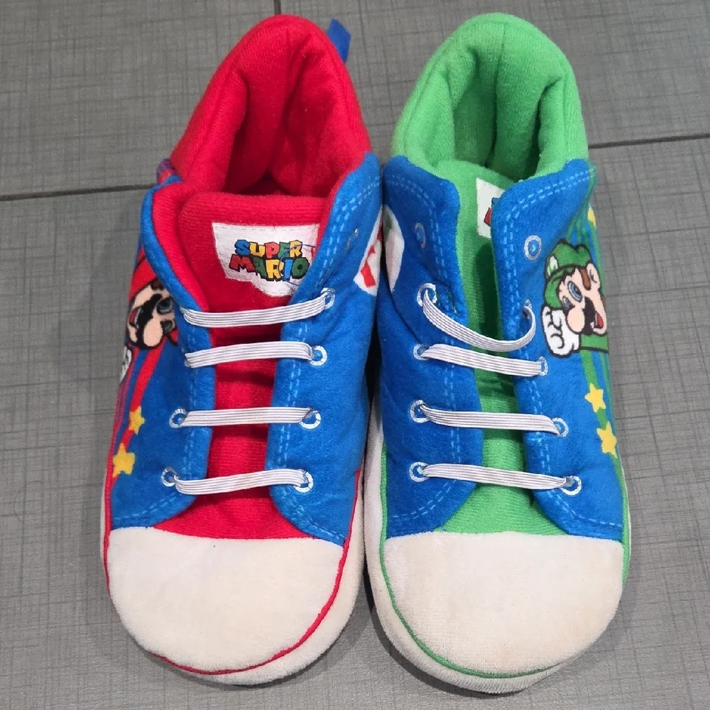 Super Msrio Nintendo Kids Slippers 2/3